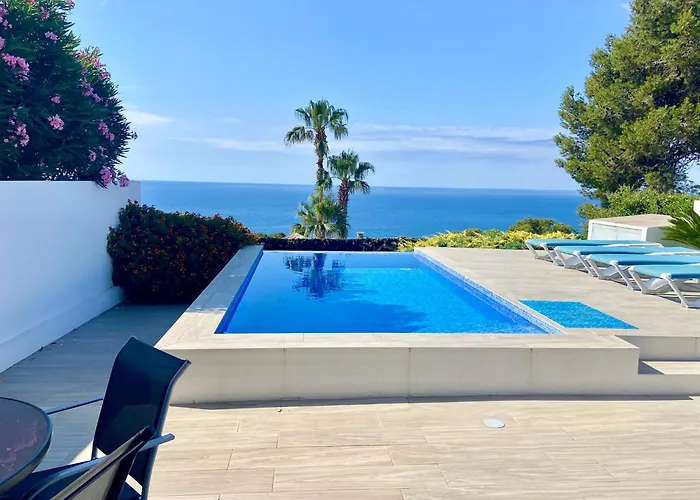 Condessa Villa *